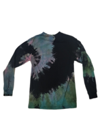 Load image into Gallery viewer, 1 of 1 Long Sleeve Medium
